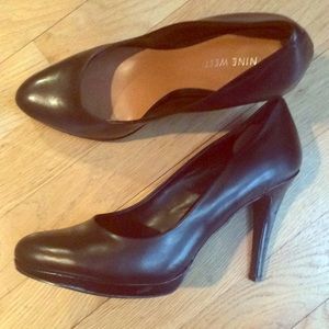 Nine West pumps